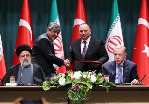 موافقتنامه اتصال شبکه های برق ایران و ترکیه به امضا رسید