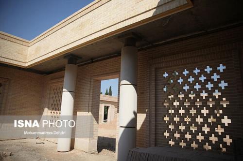 باغ موزه مشاهیر جهان در فارس سال آینده به بهره برداری می رسد