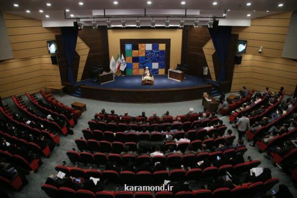 قانون مترقی و مجریان صالح تأمین کننده سعادت انسان هستند