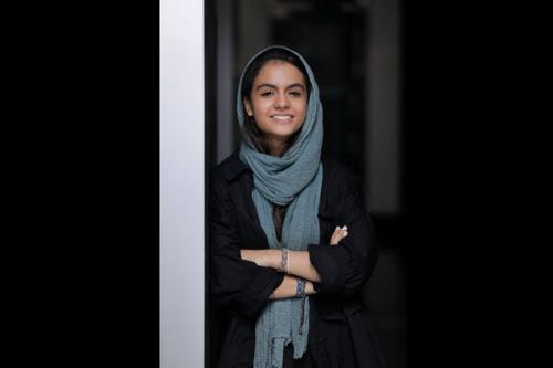 سارا حاتمی به غرب دلگیر پیوست