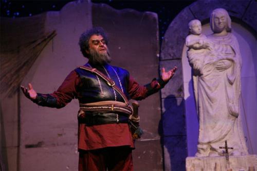 خورشید کاروان برای ما هیأت عزاداری امام حسین(ع) است