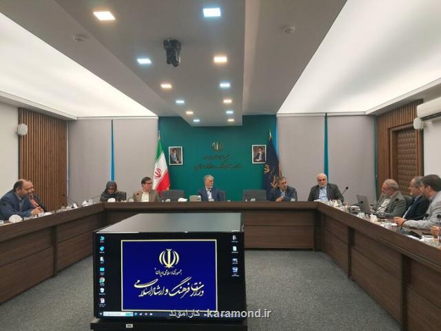 بررسی چالش های هنرهای تجسمی در شورای هنر انتظار از سندهای هنری چیست؟