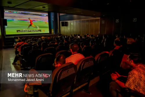 بازی ایران - بلژیک در سینماها ۳۲ هزار نفر مخاطب داشت