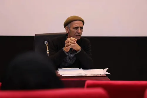 پلک پریشان پروانه شروع شد نجات یک کودک از میان موشک باران