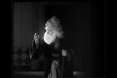 فردوسی پس از ۸۵ سال بر پرده سینما نمایش داده شد