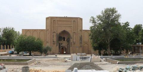 مسجد جامع ورامین با حمایت دادستانی در امان می ماند؟