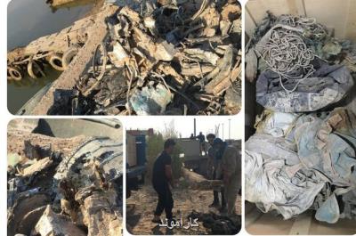 تحویل باقیمانده اجزای هواپیمای خلبان شهید بیرجند بیك محمدی به ارتش بعلاوه عكس